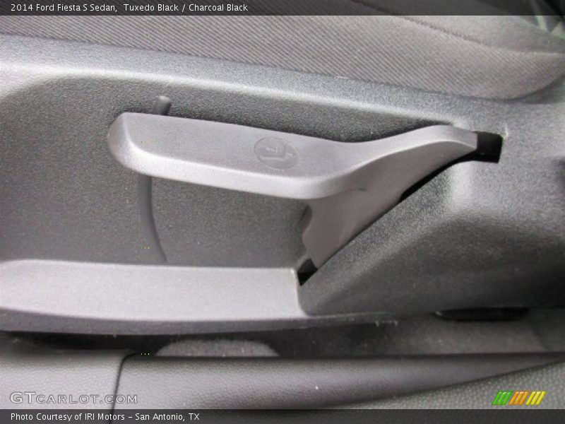 Tuxedo Black / Charcoal Black 2014 Ford Fiesta S Sedan