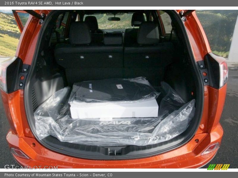 Hot Lava / Black 2016 Toyota RAV4 SE AWD