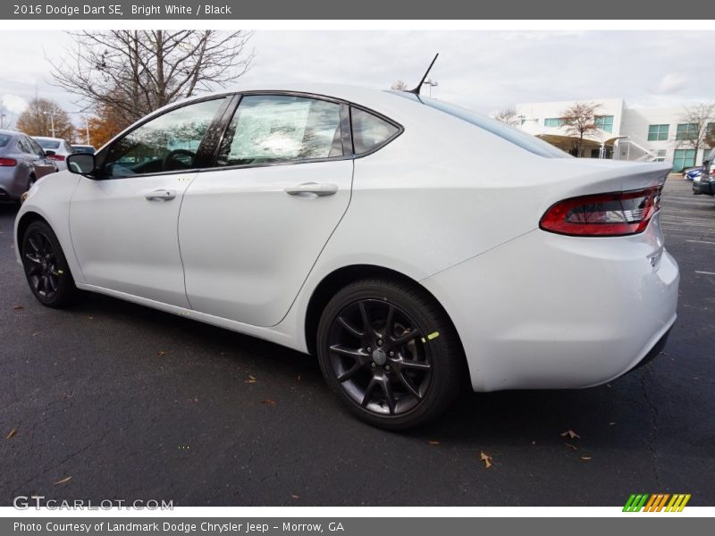 Bright White / Black 2016 Dodge Dart SE