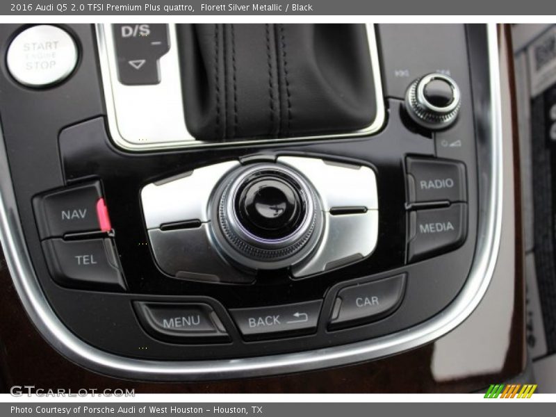 Florett Silver Metallic / Black 2016 Audi Q5 2.0 TFSI Premium Plus quattro