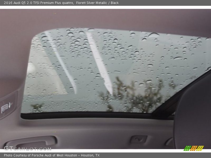Florett Silver Metallic / Black 2016 Audi Q5 2.0 TFSI Premium Plus quattro