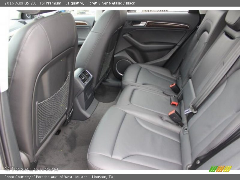Florett Silver Metallic / Black 2016 Audi Q5 2.0 TFSI Premium Plus quattro
