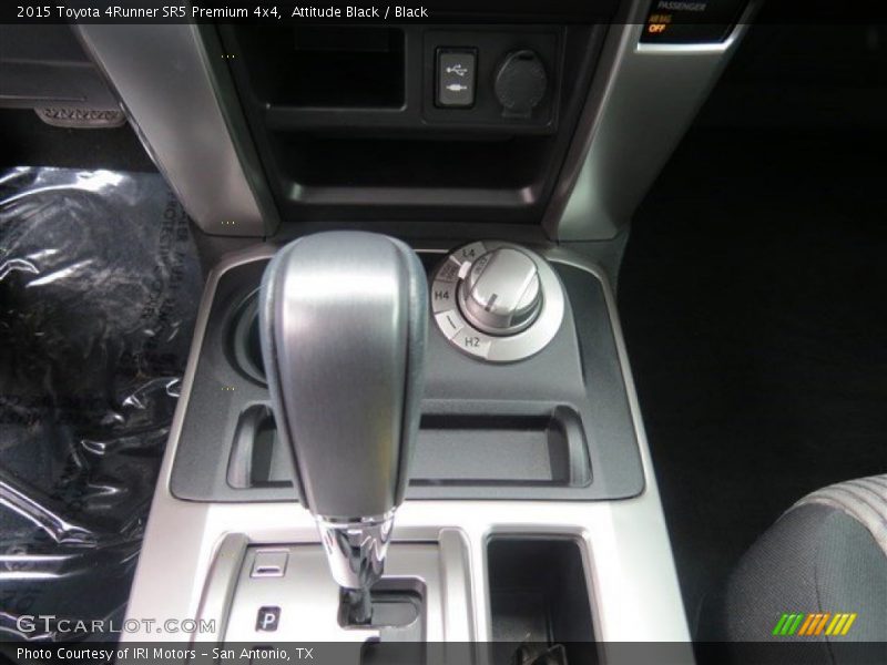 Attitude Black / Black 2015 Toyota 4Runner SR5 Premium 4x4