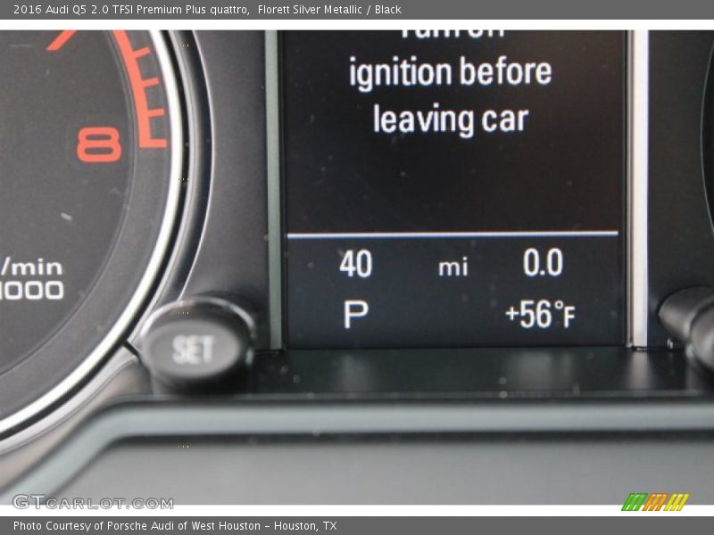 Florett Silver Metallic / Black 2016 Audi Q5 2.0 TFSI Premium Plus quattro