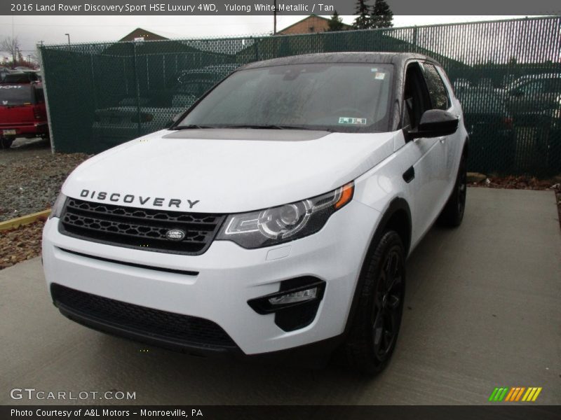 Yulong White Metallic / Tan 2016 Land Rover Discovery Sport HSE Luxury 4WD