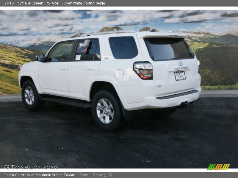 Super White / Sand Beige 2016 Toyota 4Runner SR5 4x4