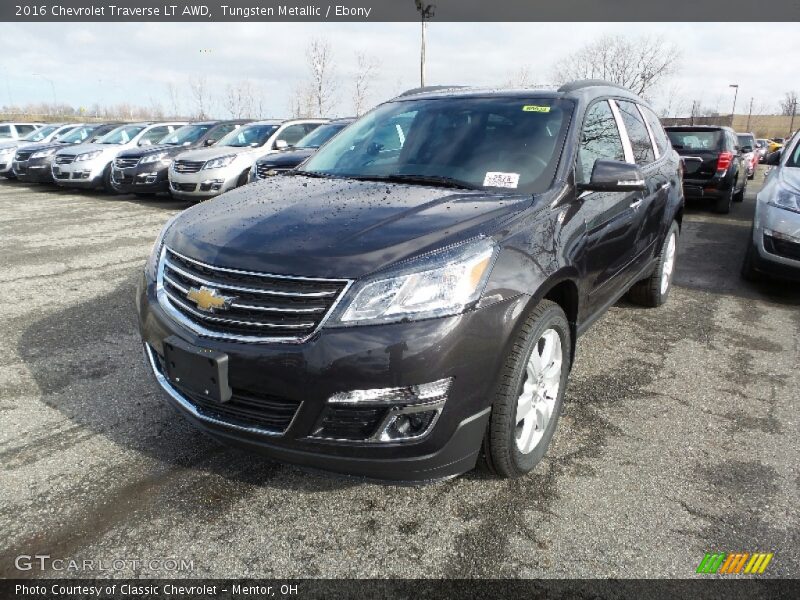 Tungsten Metallic / Ebony 2016 Chevrolet Traverse LT AWD