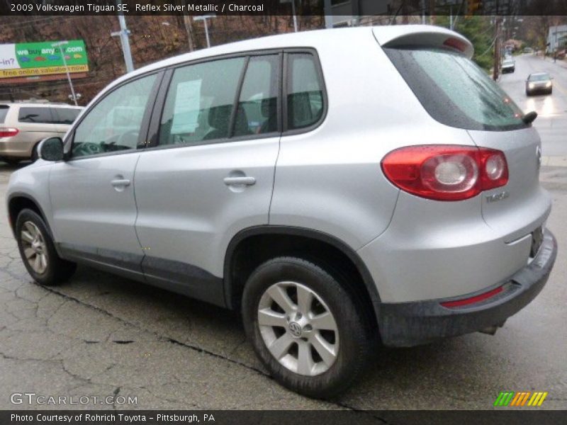 Reflex Silver Metallic / Charcoal 2009 Volkswagen Tiguan SE