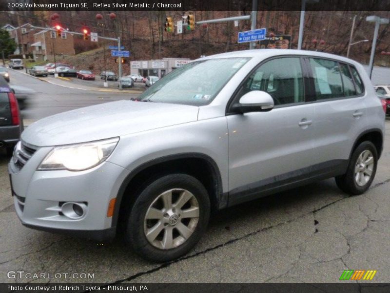 Reflex Silver Metallic / Charcoal 2009 Volkswagen Tiguan SE