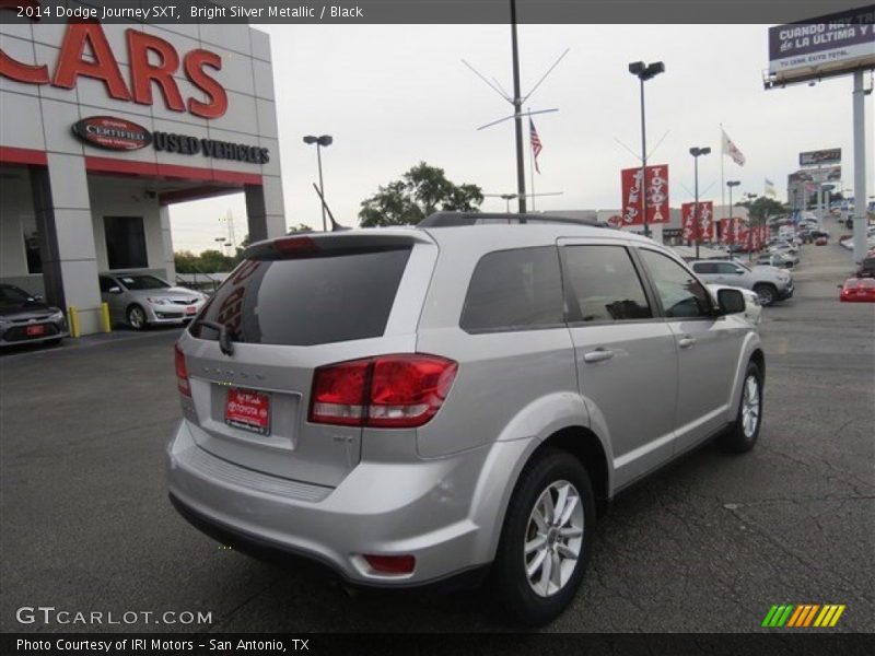 Bright Silver Metallic / Black 2014 Dodge Journey SXT