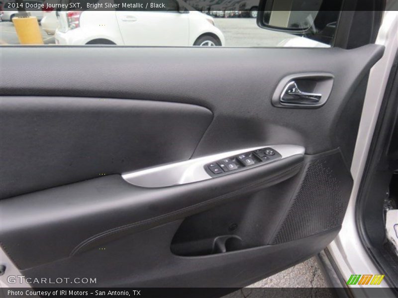 Bright Silver Metallic / Black 2014 Dodge Journey SXT