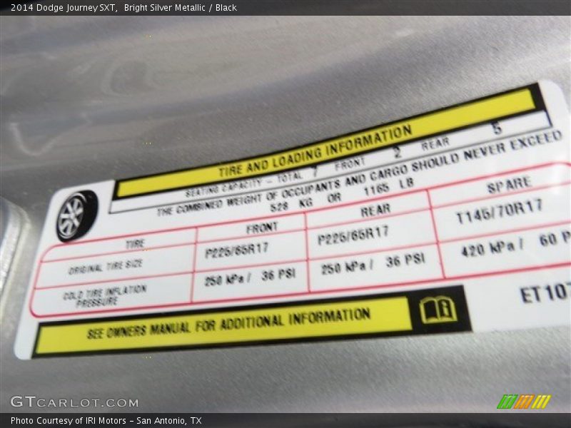 Bright Silver Metallic / Black 2014 Dodge Journey SXT