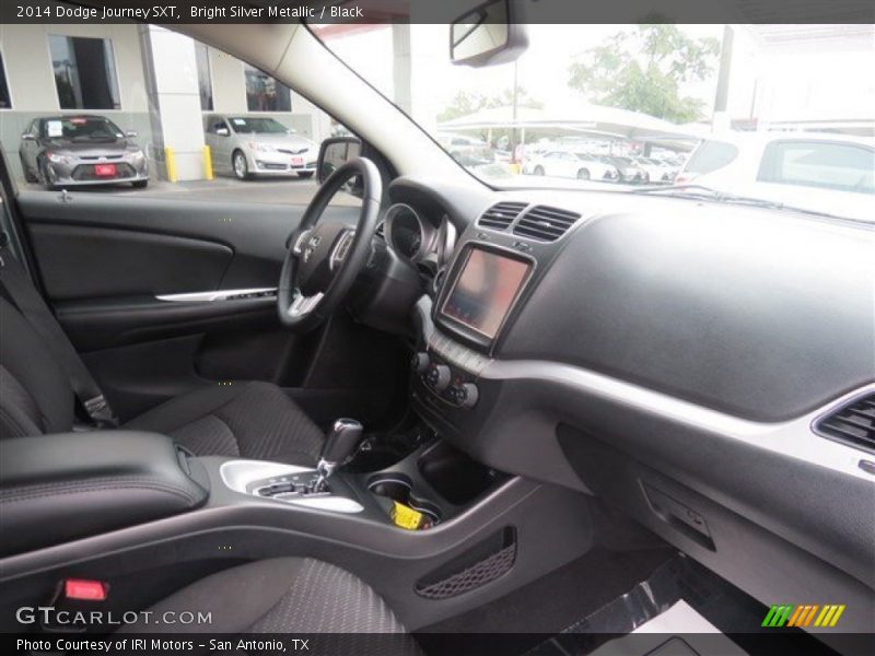 Bright Silver Metallic / Black 2014 Dodge Journey SXT