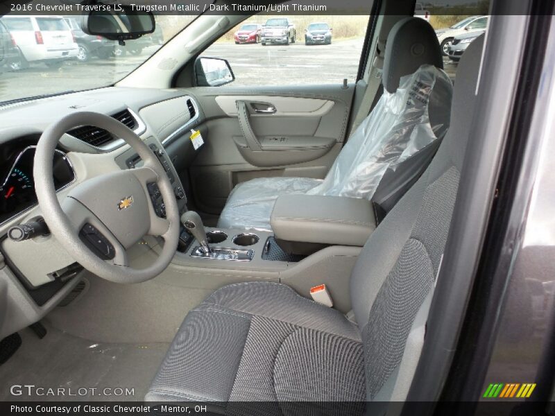 Tungsten Metallic / Dark Titanium/Light Titanium 2016 Chevrolet Traverse LS
