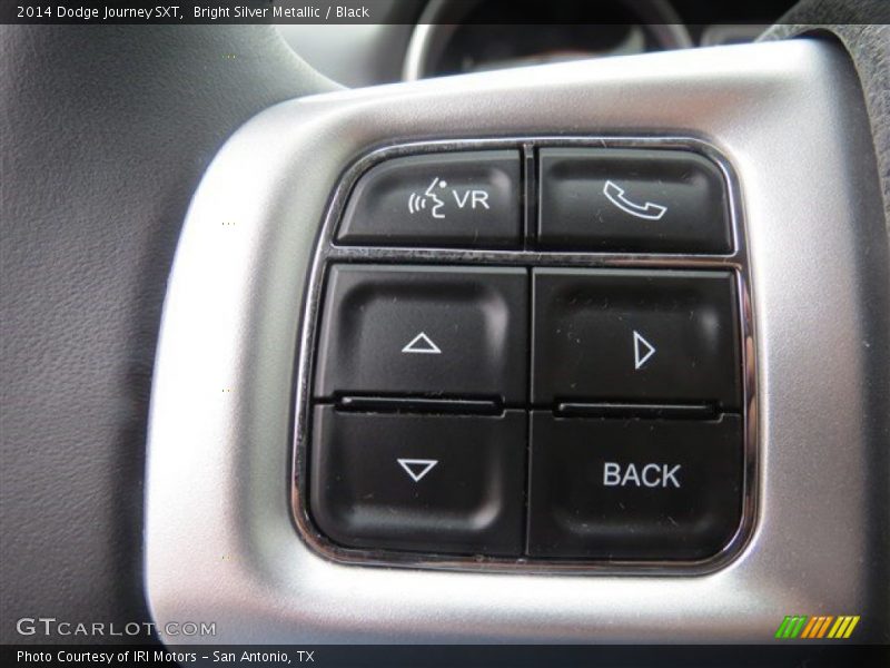Bright Silver Metallic / Black 2014 Dodge Journey SXT