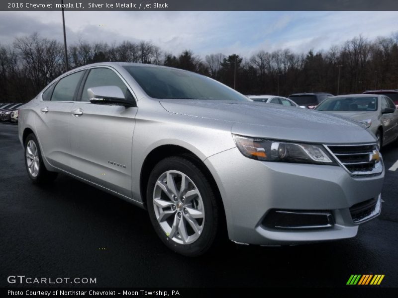 Front 3/4 View of 2016 Impala LT