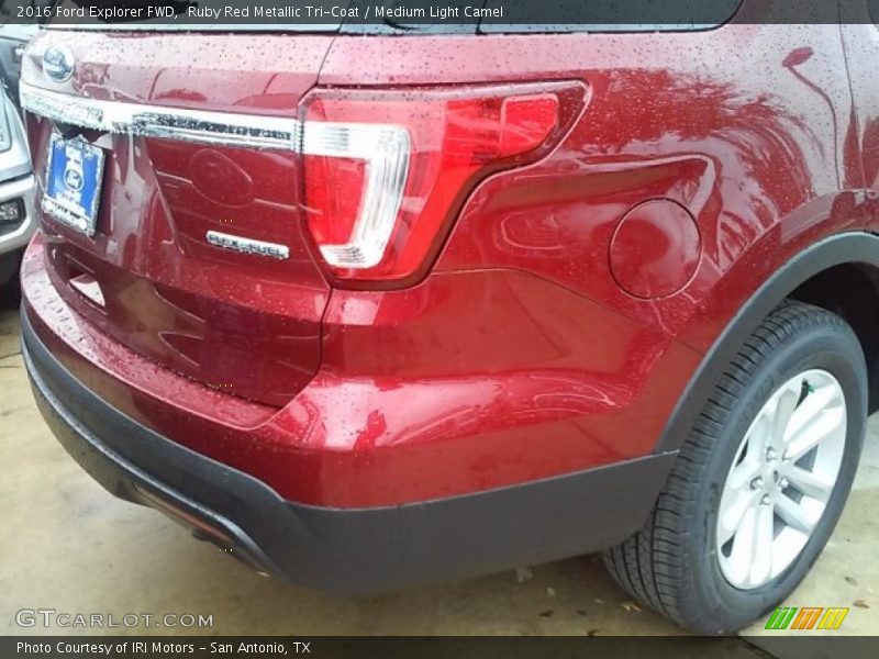 Ruby Red Metallic Tri-Coat / Medium Light Camel 2016 Ford Explorer FWD