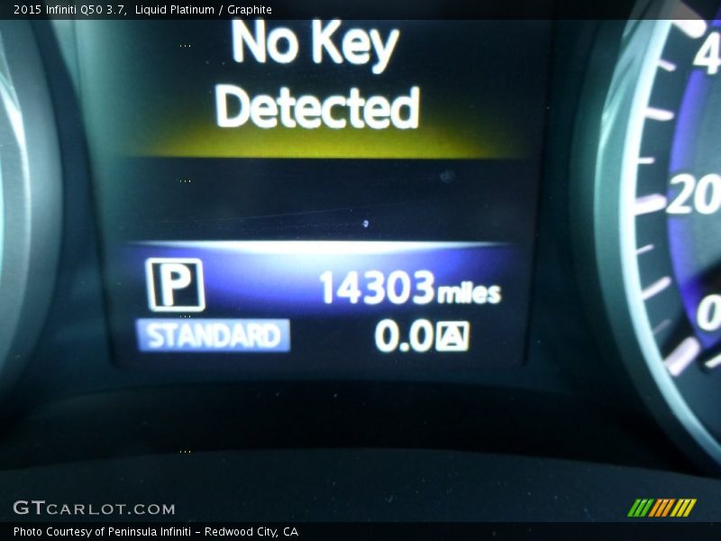 Liquid Platinum / Graphite 2015 Infiniti Q50 3.7