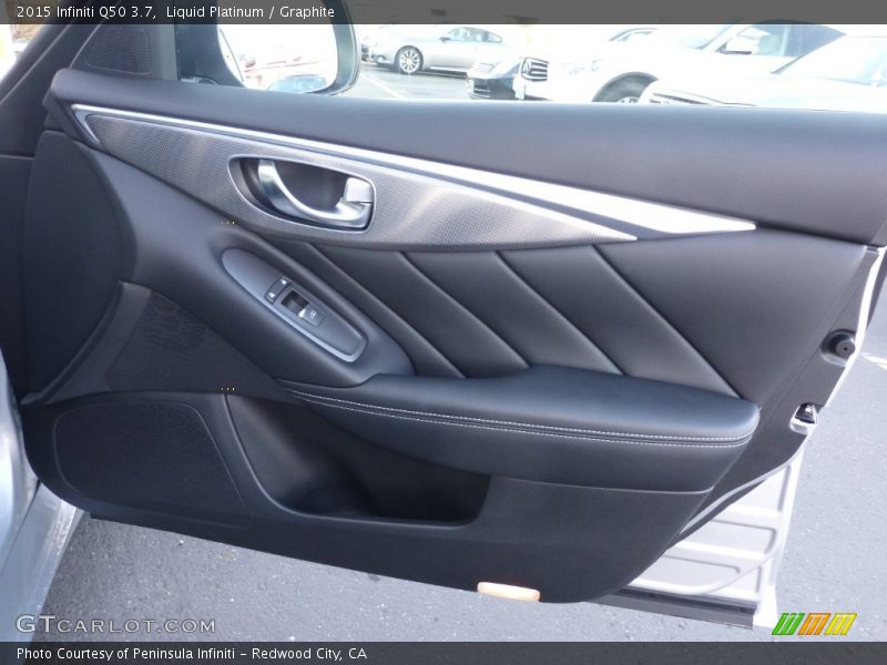 Liquid Platinum / Graphite 2015 Infiniti Q50 3.7