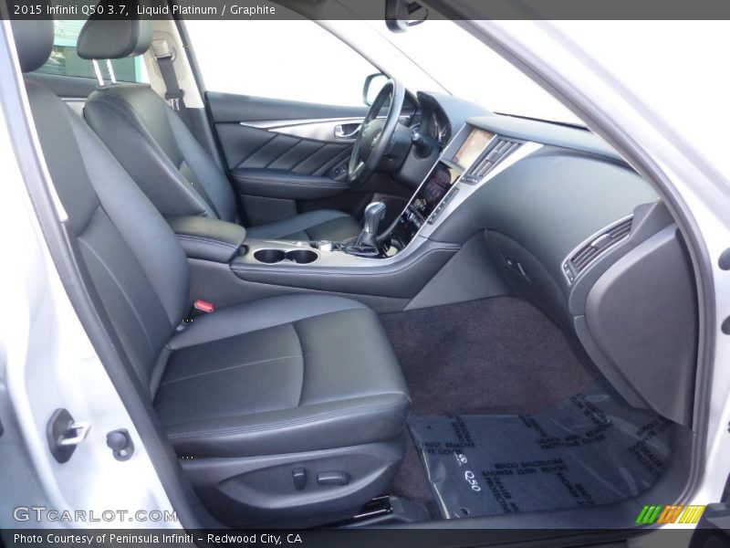 Liquid Platinum / Graphite 2015 Infiniti Q50 3.7