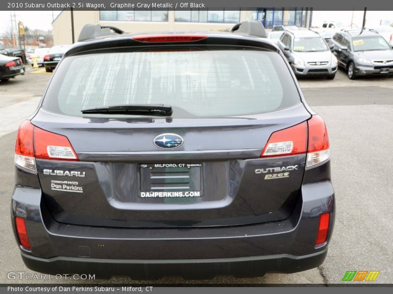 Graphite Gray Metallic / Off Black 2010 Subaru Outback 2.5i Wagon