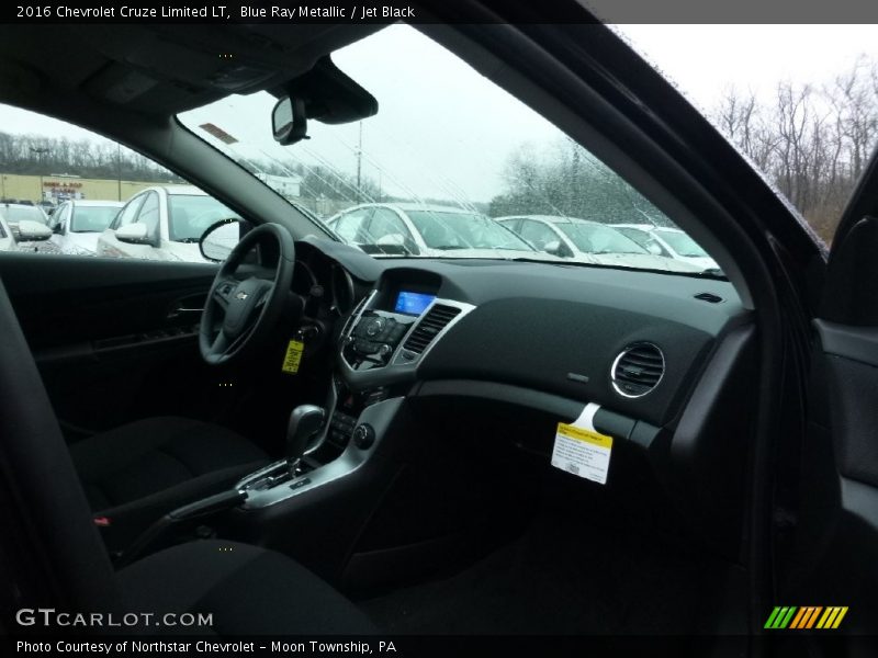 Blue Ray Metallic / Jet Black 2016 Chevrolet Cruze Limited LT