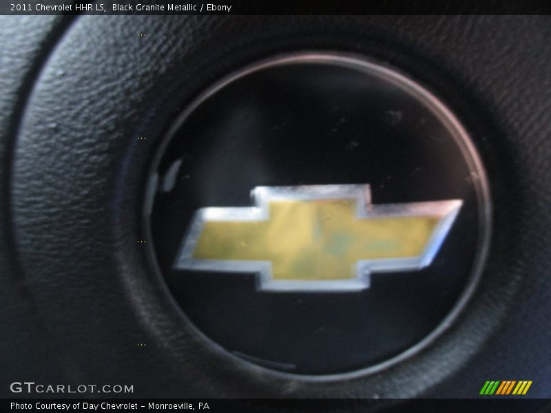 Black Granite Metallic / Ebony 2011 Chevrolet HHR LS