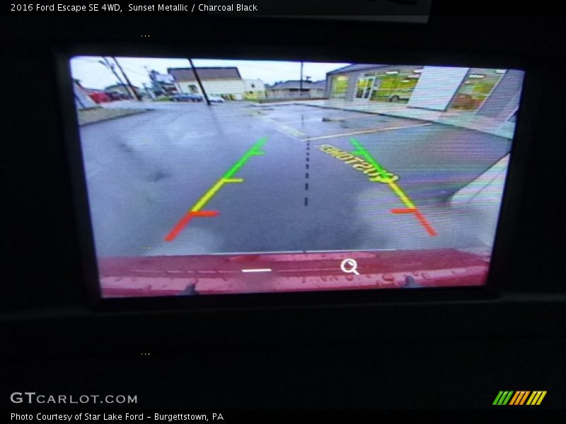 Sunset Metallic / Charcoal Black 2016 Ford Escape SE 4WD