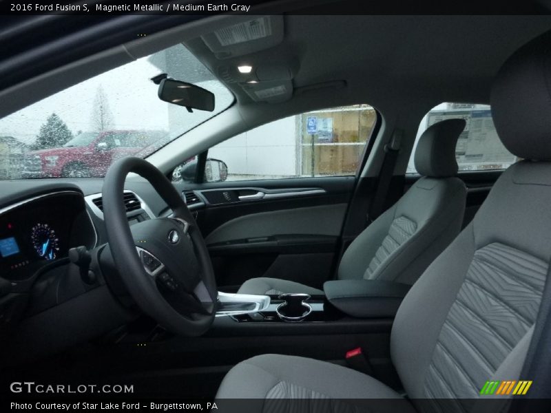 Magnetic Metallic / Medium Earth Gray 2016 Ford Fusion S