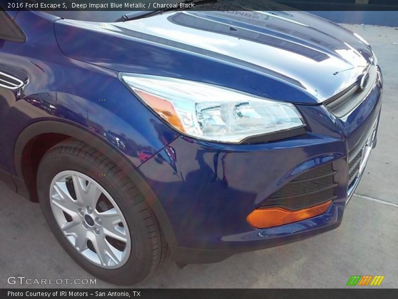 Deep Impact Blue Metallic / Charcoal Black 2016 Ford Escape S
