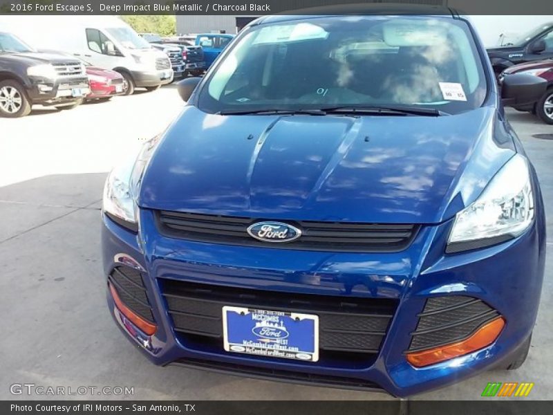 Deep Impact Blue Metallic / Charcoal Black 2016 Ford Escape S