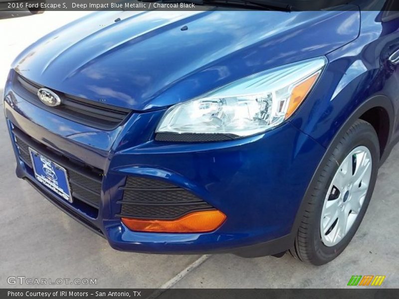 Deep Impact Blue Metallic / Charcoal Black 2016 Ford Escape S