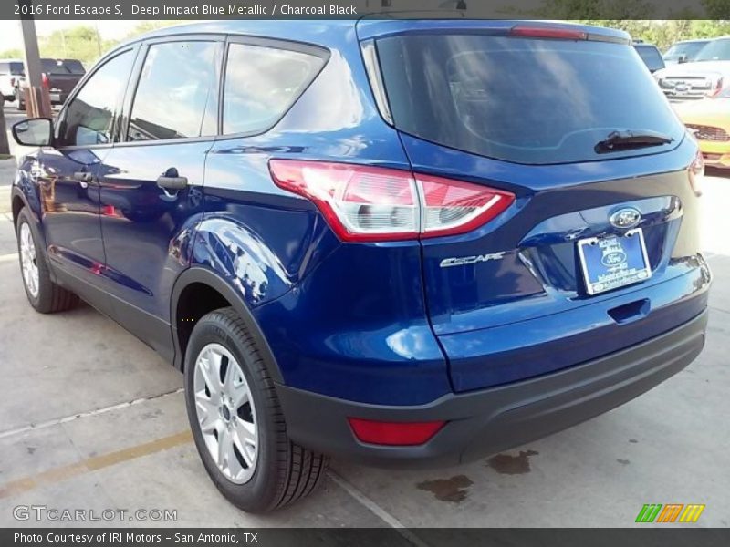 Deep Impact Blue Metallic / Charcoal Black 2016 Ford Escape S