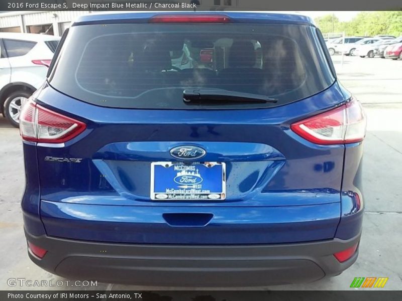 Deep Impact Blue Metallic / Charcoal Black 2016 Ford Escape S