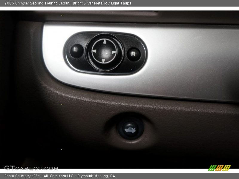 Bright Silver Metallic / Light Taupe 2006 Chrysler Sebring Touring Sedan