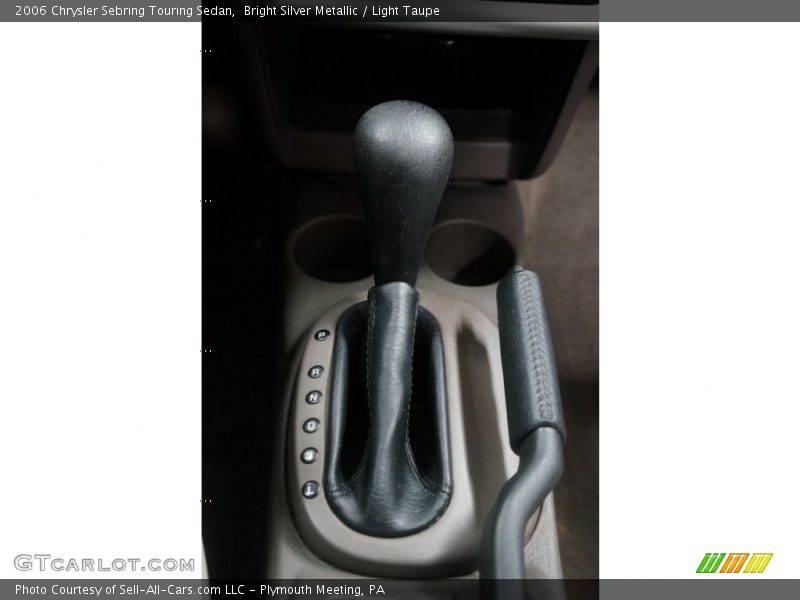 Bright Silver Metallic / Light Taupe 2006 Chrysler Sebring Touring Sedan