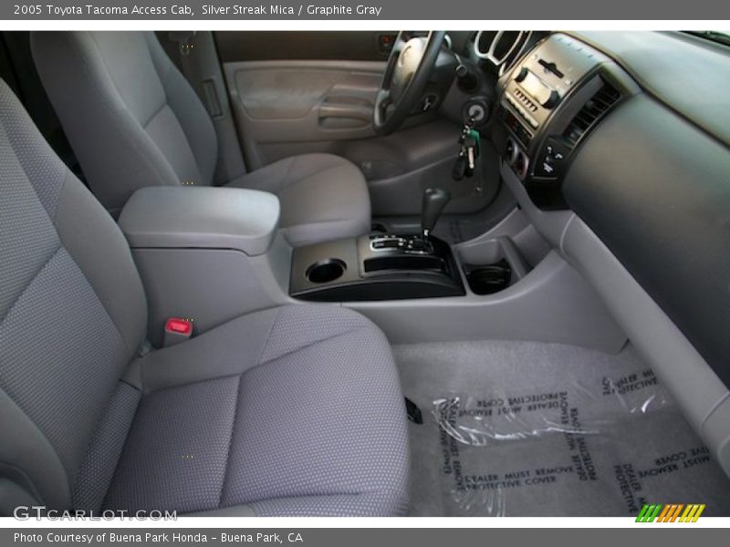 Silver Streak Mica / Graphite Gray 2005 Toyota Tacoma Access Cab