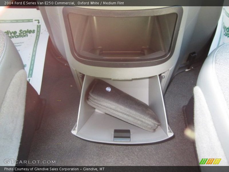 Oxford White / Medium Flint 2004 Ford E Series Van E250 Commercial