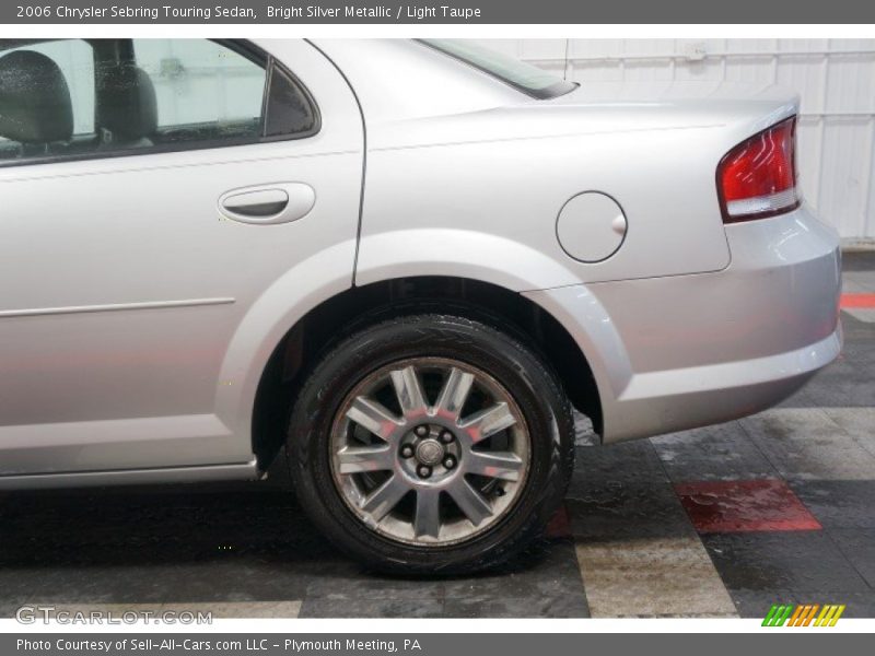 Bright Silver Metallic / Light Taupe 2006 Chrysler Sebring Touring Sedan