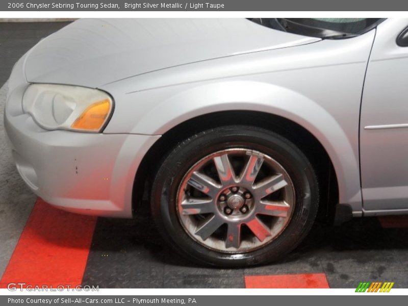 Bright Silver Metallic / Light Taupe 2006 Chrysler Sebring Touring Sedan