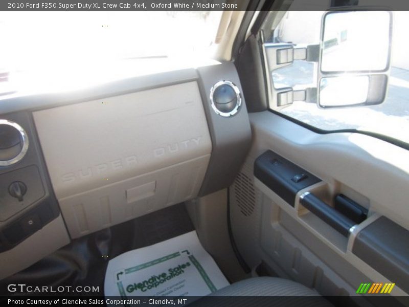 Oxford White / Medium Stone 2010 Ford F350 Super Duty XL Crew Cab 4x4