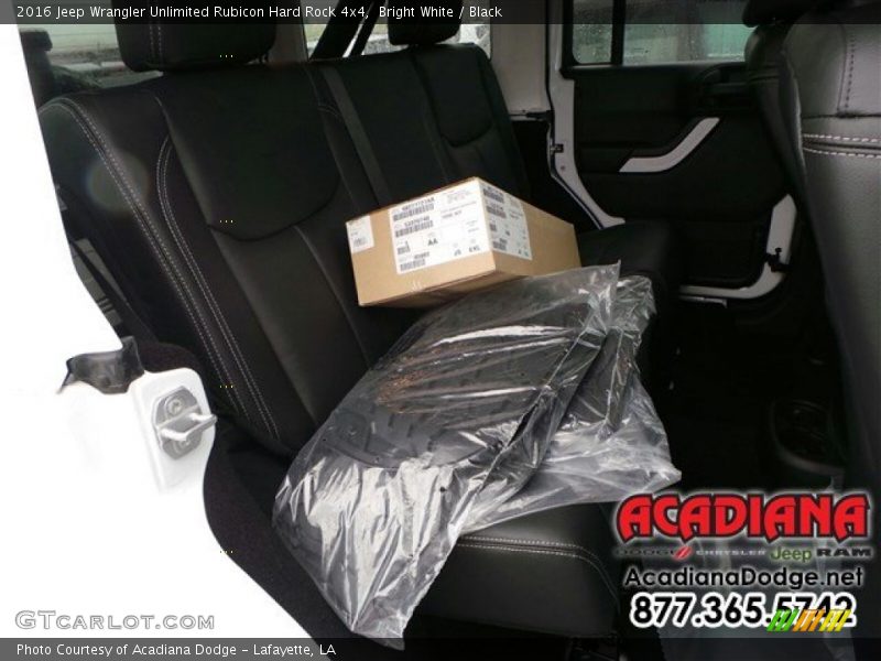 Bright White / Black 2016 Jeep Wrangler Unlimited Rubicon Hard Rock 4x4