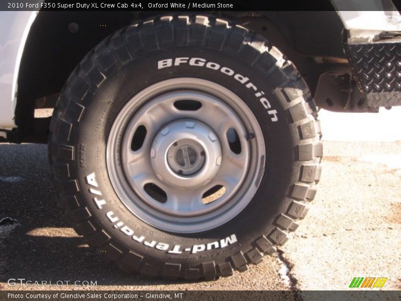 Oxford White / Medium Stone 2010 Ford F350 Super Duty XL Crew Cab 4x4