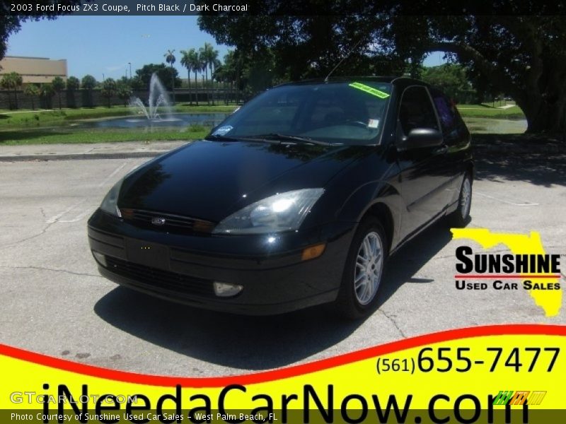 Pitch Black / Dark Charcoal 2003 Ford Focus ZX3 Coupe