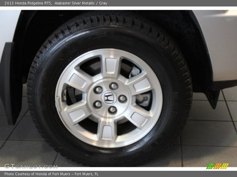 Alabaster Silver Metallic / Gray 2013 Honda Ridgeline RTS