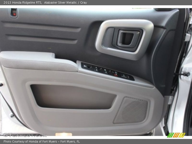 Alabaster Silver Metallic / Gray 2013 Honda Ridgeline RTS