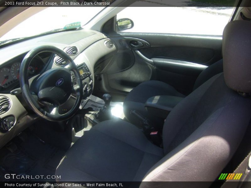 Pitch Black / Dark Charcoal 2003 Ford Focus ZX3 Coupe