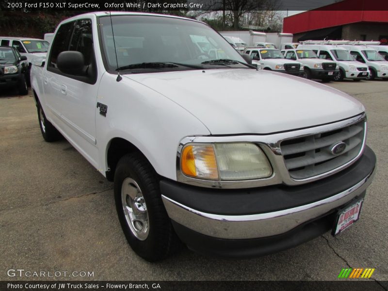 Oxford White / Dark Graphite Grey 2003 Ford F150 XLT SuperCrew