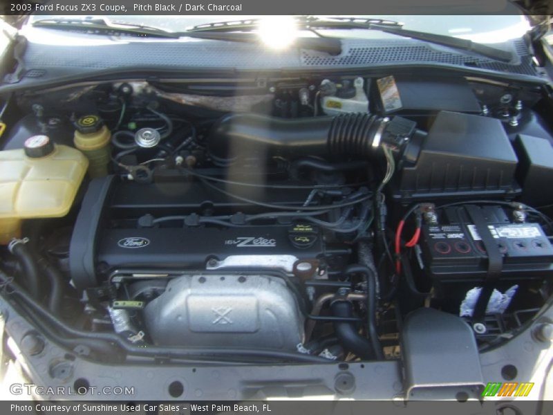 Pitch Black / Dark Charcoal 2003 Ford Focus ZX3 Coupe
