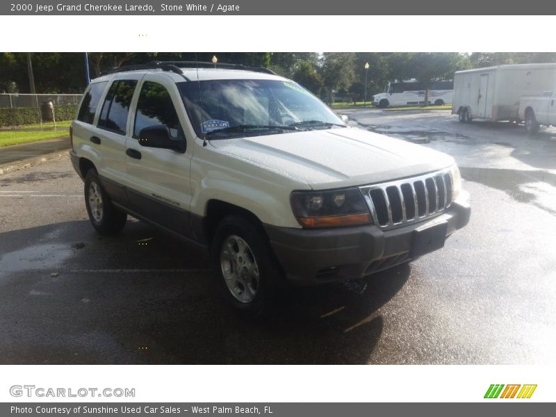Stone White / Agate 2000 Jeep Grand Cherokee Laredo